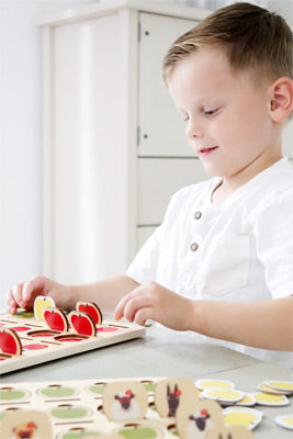 4 Friends Wooden Guessing Game – 2-in-1 Family Play Set