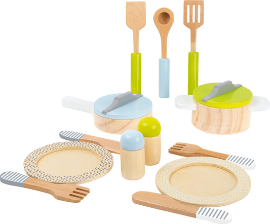 Wooden Crockery & Cookware Set –