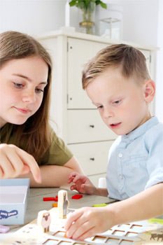 4 Friends Bridge-Building Animal Game – Wooden Cooperative Board Game - The Handmade Supermarket