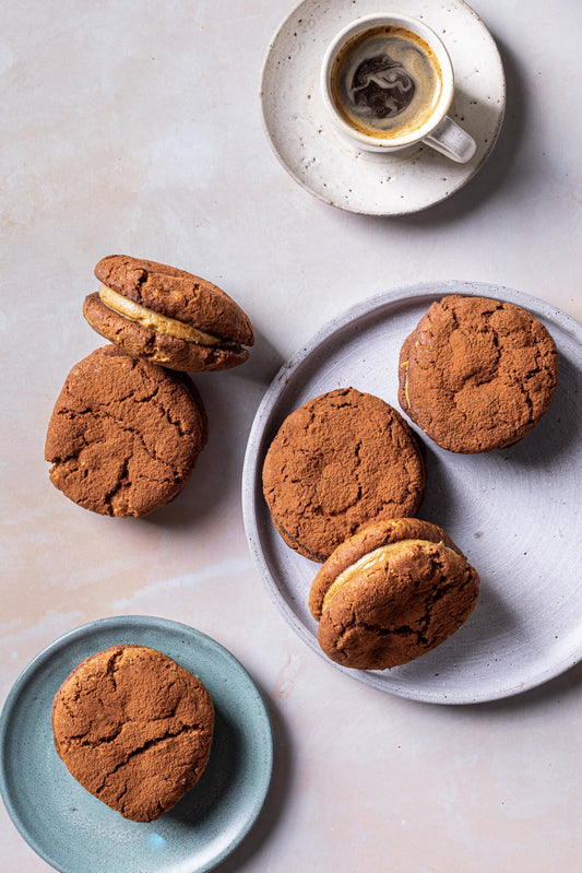 Tiramisu Sandwich Cookie